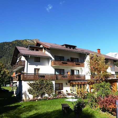 Gaestehaus Truskaller Hotel Малиниц Екстериор снимка