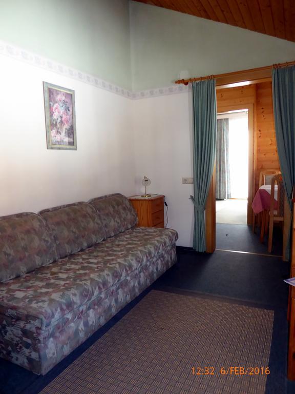 Gaestehaus Truskaller Hotel Малиниц Екстериор снимка