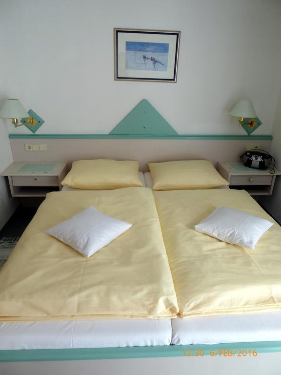 Gaestehaus Truskaller Hotel Малиниц Екстериор снимка