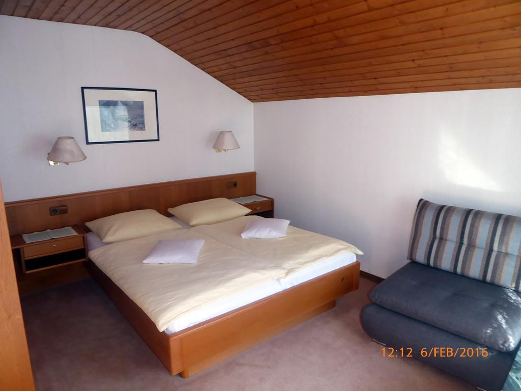 Gaestehaus Truskaller Hotel Малиниц Стая снимка