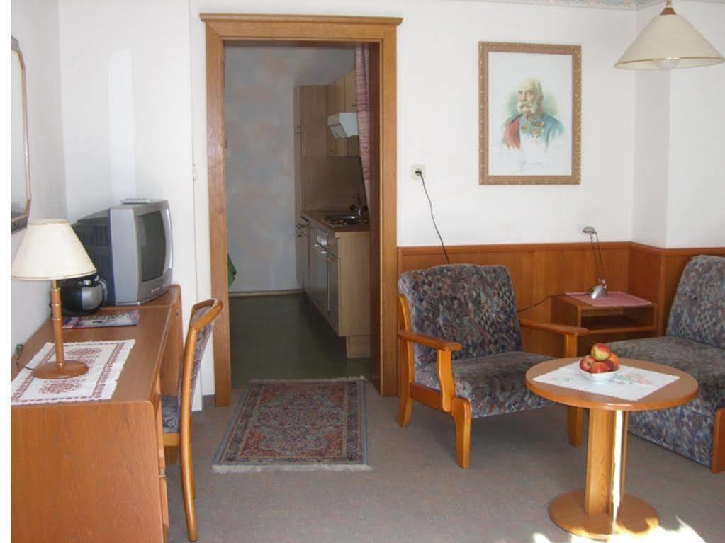 Gaestehaus Truskaller Hotel Малиниц Екстериор снимка